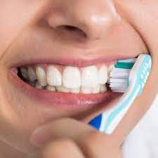 Comment se brosser les dents de la meilleure façon ?