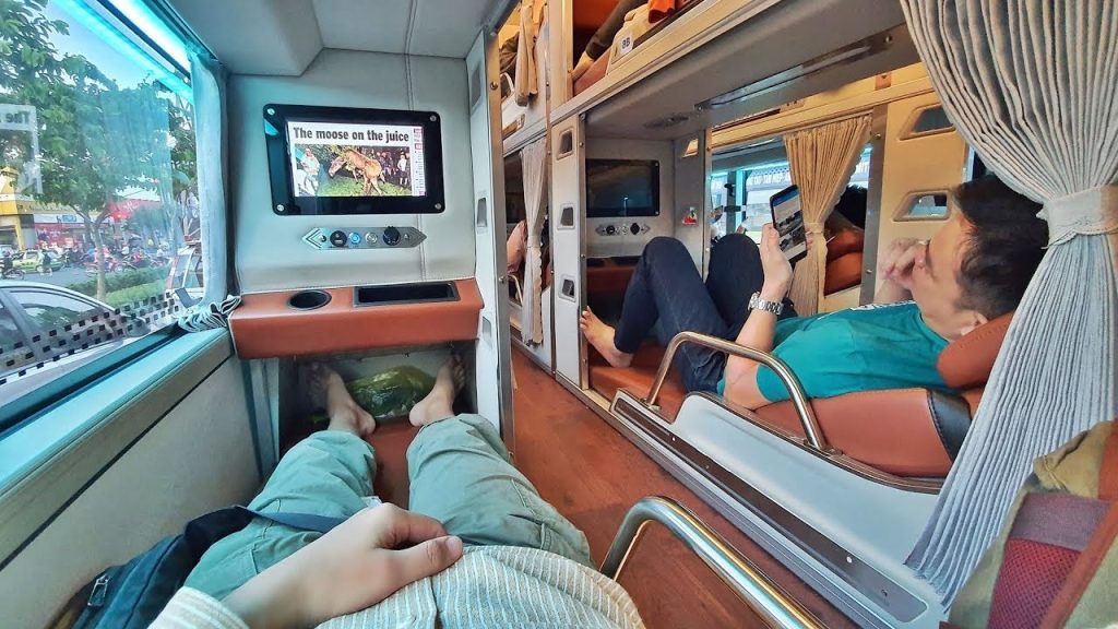 Comment réserver un billet de TRAIN + BUS au Vietnam [2023]